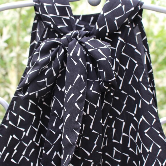 Banana Republic High Neck Tie Dress NWT size 8 - Picture 1 of 11